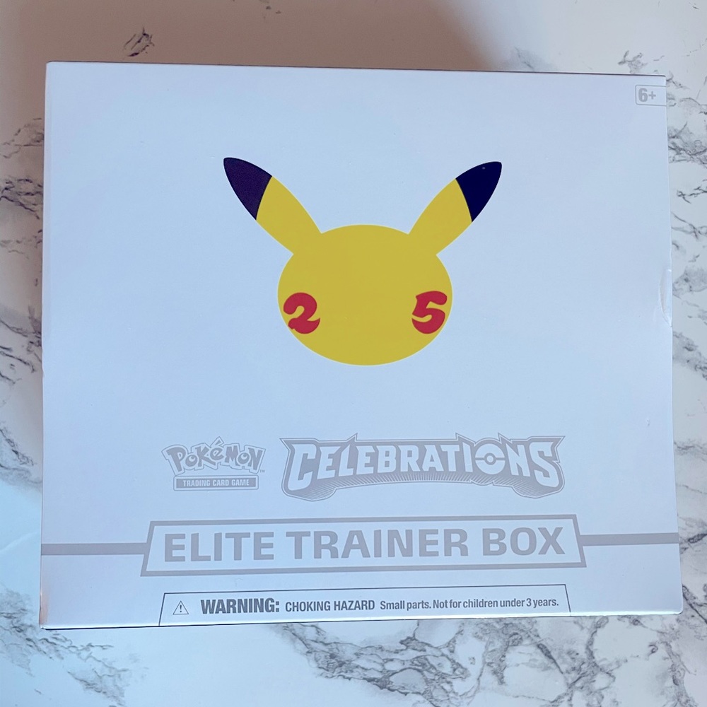 Pokemon Celebrations ETB